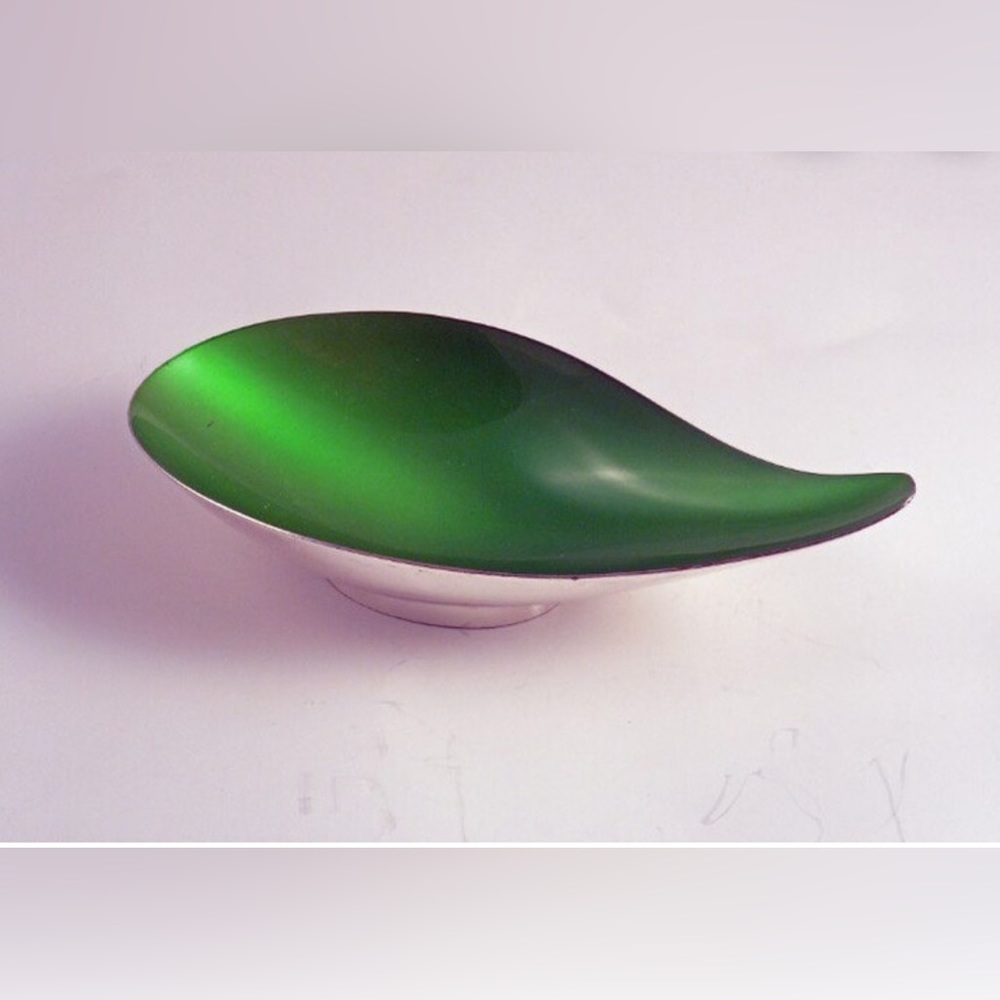 Vintage MCM Reed & Barton Enameled Silverplate Teardrop Dish